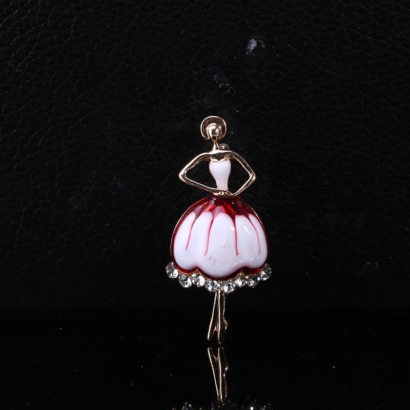 Fashion Rhinestone Dancing Girl Brooches for Women Enamel Character Pin Event Party Gift Backpack Decoration Clothes Accessories
