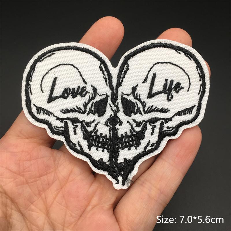 Punk Bestickte Aufnäher Für Kleidung Aufbügelbare Patches Applikationen Diy Anime Kleidung Thermoklebende Aufkleber