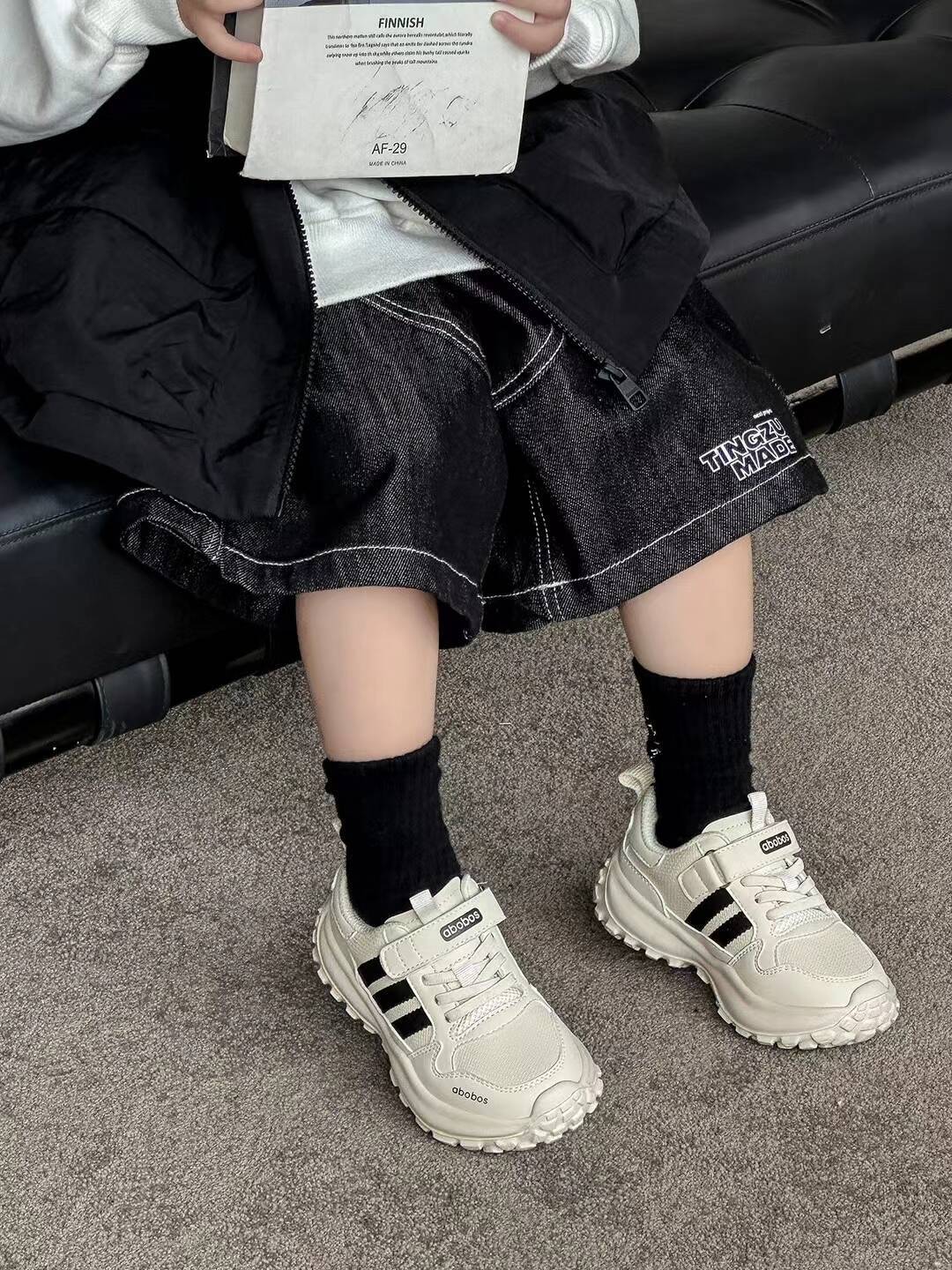 

Кроссовки для мальчиков, дышащие и легкие детские кроссовки, осенние, новые, повседневные, нескользящие, для папы, для девочек 30