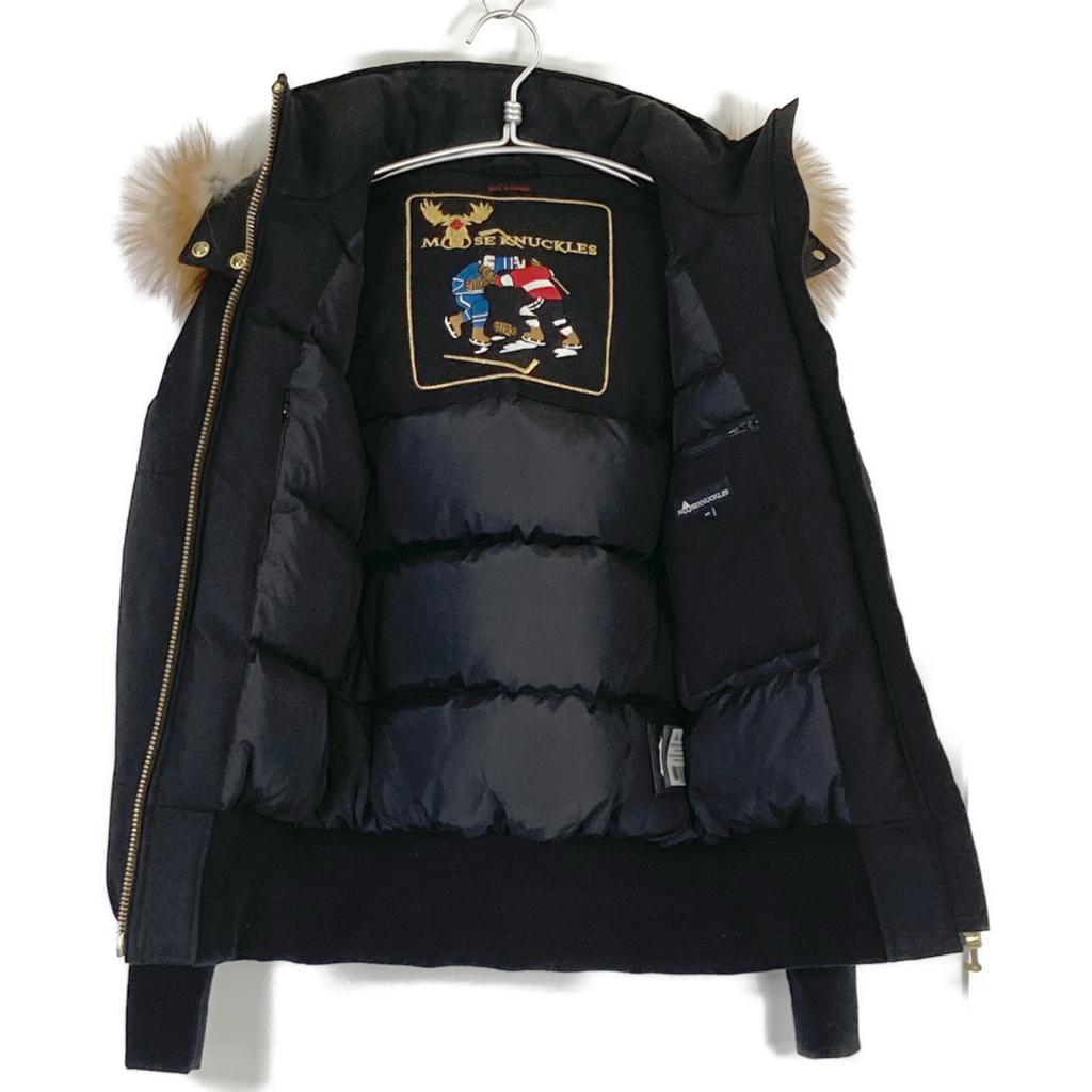 Moose Knuckles Schwarze LITTLE RAPIDS BOMBER Daunenjacke mit Kapuze und Pelzbesatz Jacke S schwarzGebraucht