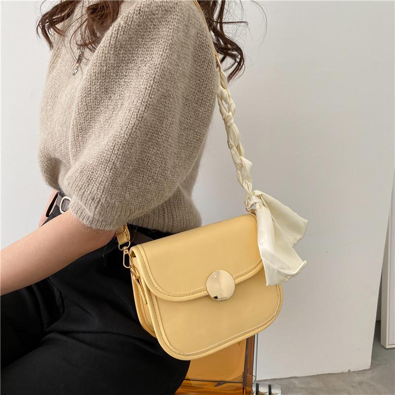Textured Bag Summer 2025 New Trendy Saddle Bag Niche Design Versatile Messenger Bag Women's Bag