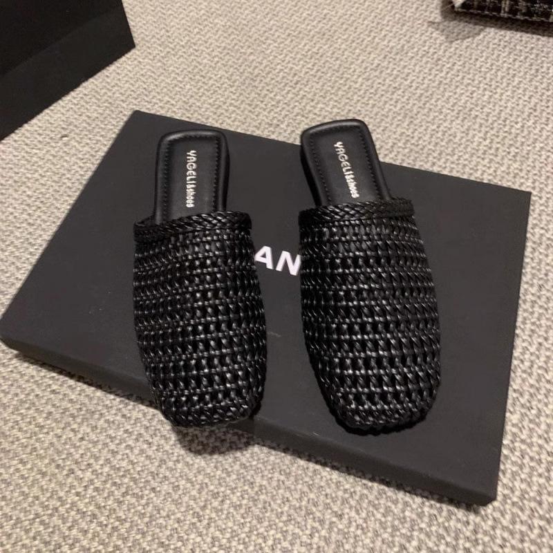 

Silver outer wear hollow woven bag head half slippers women s summer 2025 new versatile Internet celebrity flat cool slippers 35