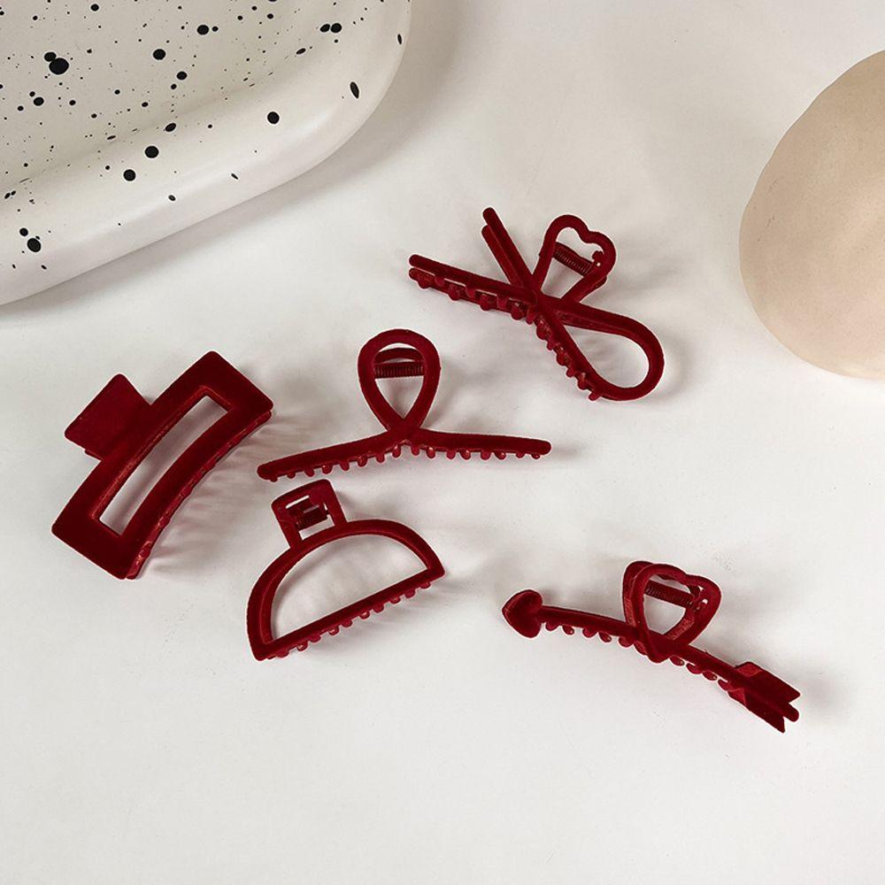 

Solid Color Zinc Zinc Alloy Shark Grab Clip Women Hair Accessories Korean Style Hair Claw New Year Crab Clip