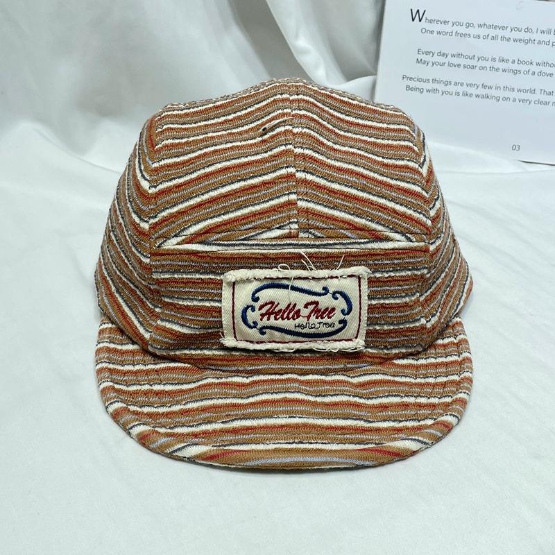 Nischen-Design Gestreifte Flachkrempe Kappe Damen Frühling Sommer Retro Literarisch Buchstabe Aufkleber Baseballkappe Sonnenhut Herren