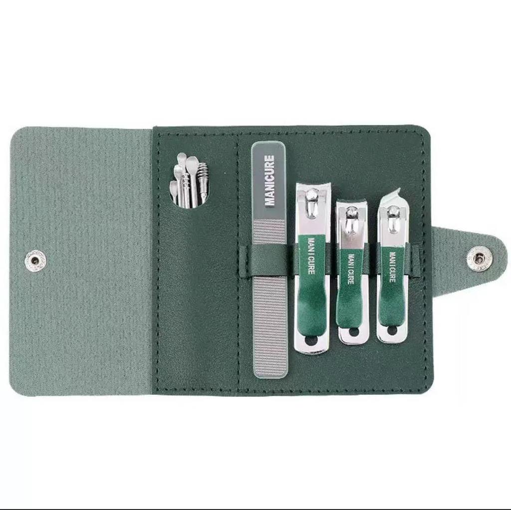 High-End Anti-Splash Nail Clipper Set for Men & Women with Ear Pick