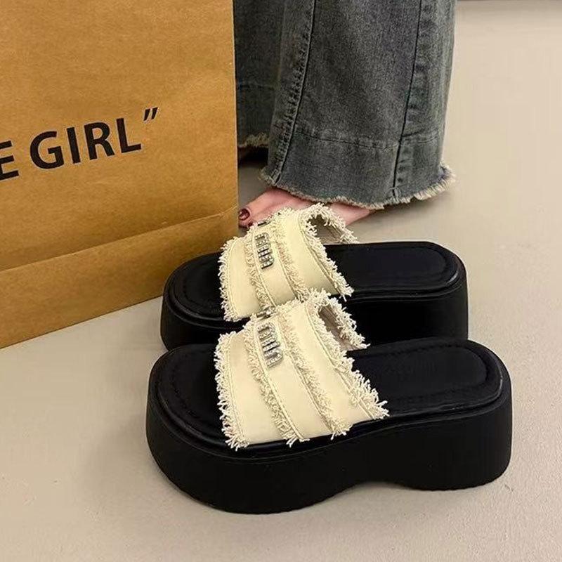 Beautiful Thick-bottomed Small Fragrant Cool Slippers Women's Summer Wear 2025 New Models with Skirts, High-end Internet Celebrity One-word Drag
