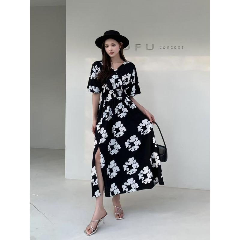 New dress women's short-sleeved round neck ruffle edge printed big swing dress, waist dress temperament fairy