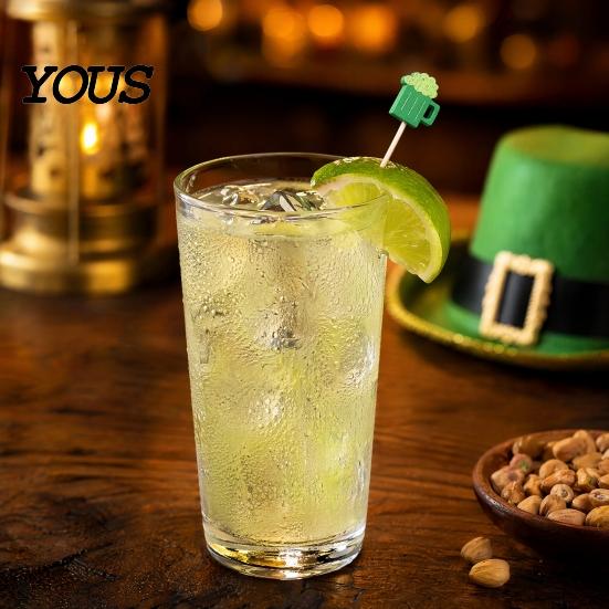 Disposable Cocktail Tags 100PCS Cocktails Tags, Green Beer Decor Bamboo Hygienic Food Picks, Handheld Toothpicks, for Snacks Sandwiches Cupcake