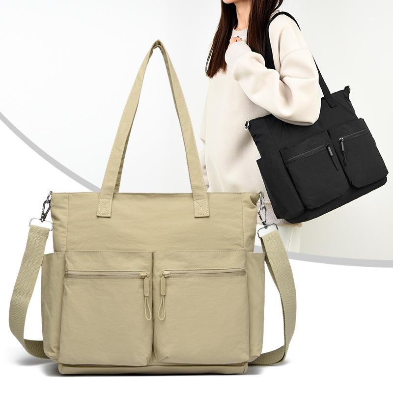 Ultra Light Single Shoulder Tote Bag with Large Capacity for Carrying Mommy's Confinement Bag, Waterproof Crossbody Bag, Nylon Cloth Bag