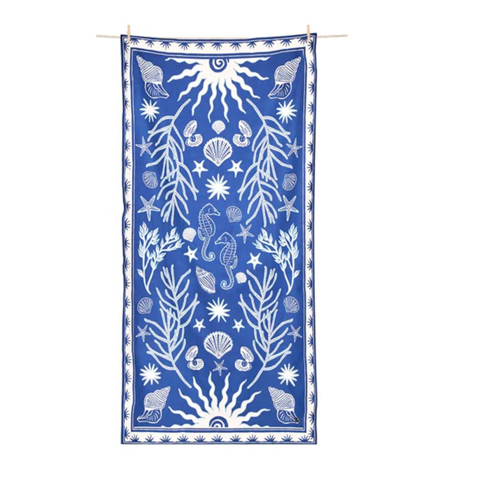 

Comfortable Beach Towel, Coastal Seahorse & Seashell Print Oversized Quick-Dry Towel for Pool, Beach, Vacation and Outdoor Use W40*H60(CM)