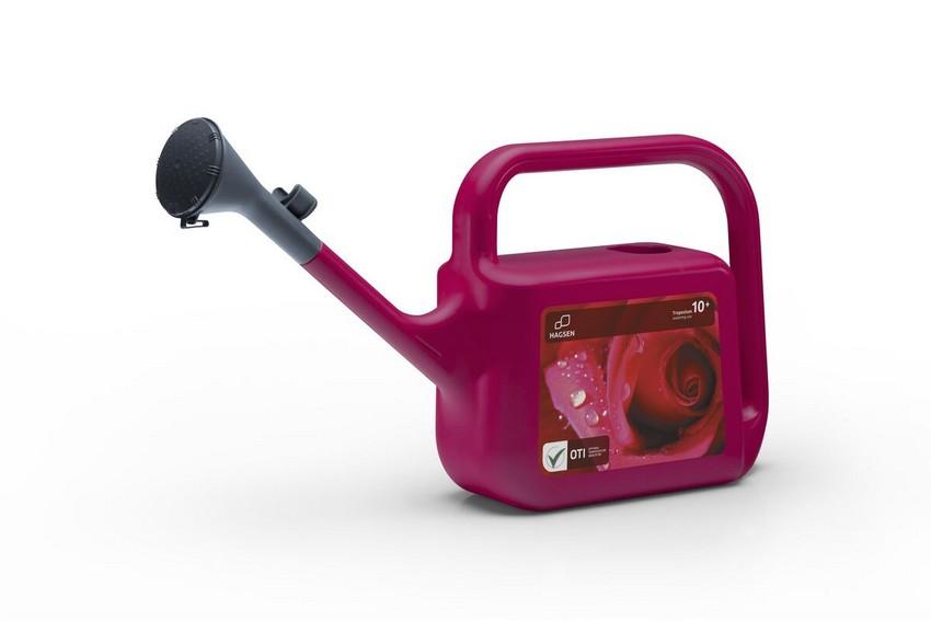 Plastic Watering Can Trapezium 10L Red - Mx 2417
