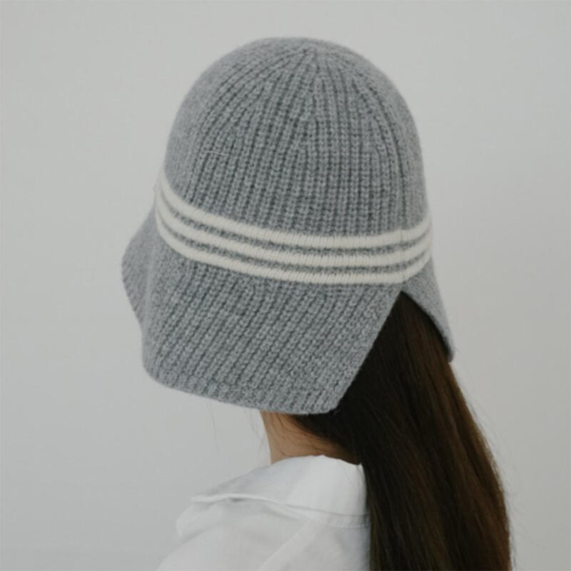 Women's Slit Shape Minimalist Hat