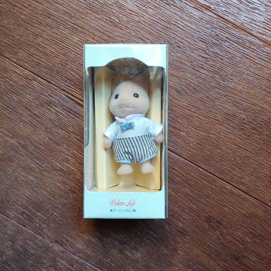 Б/у кукла Sylvanian Families Городская жизнь