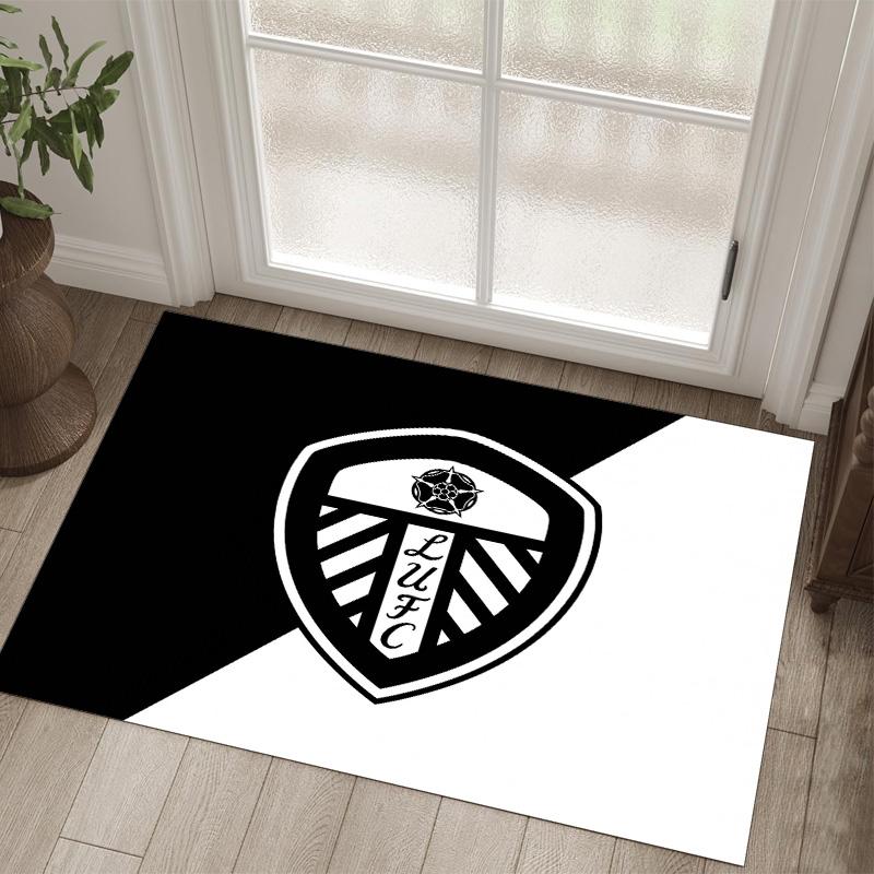 Design Calcio Leeds United Tappeto in Velluto di Cristallo Accogliente Non?Tappeto Stampato Antiscivolo per Camera da Letto Soggiorno Ingresso