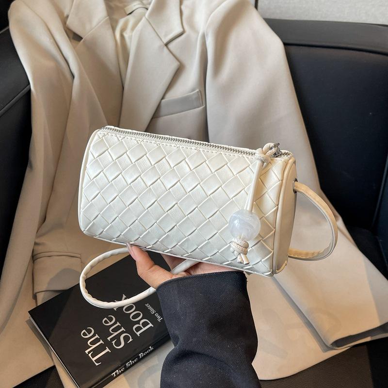 

Маленькая сумка Niche Design, женская, лето 2024, новая корейская версия, сумка-мессенджер через плечо, плетеный узор, модная, универсальная, держатель для ручек белый