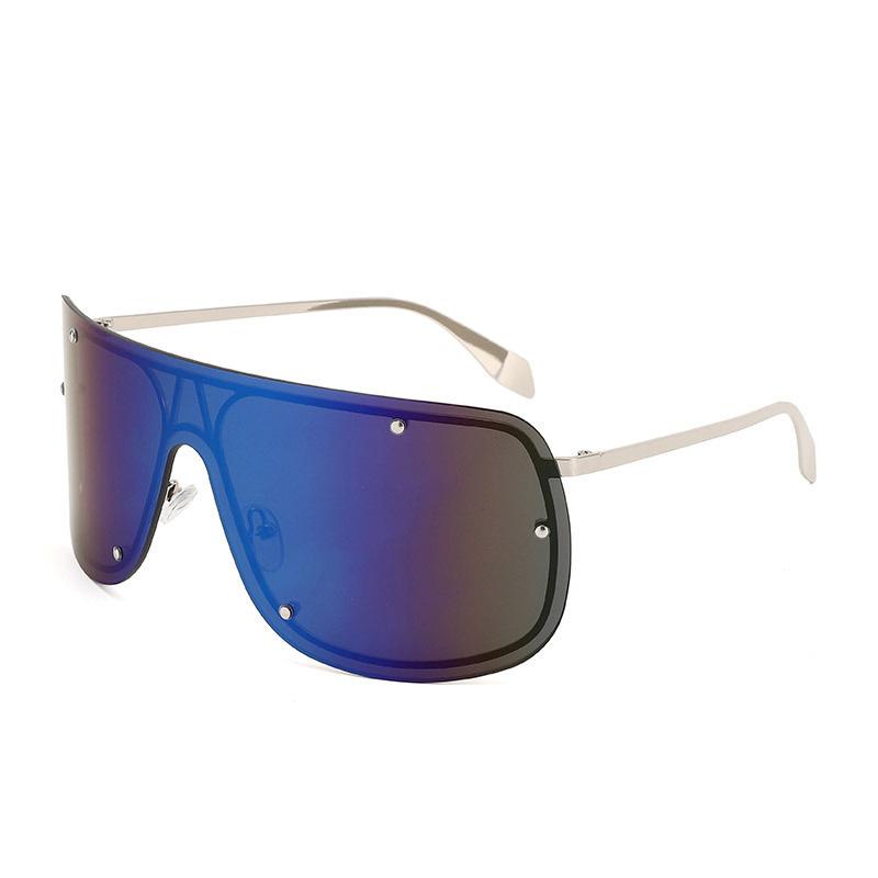 Oversized One-Piece Shield  Fashion Luxury Women Sunglasses Perfect For Cycling  Punk Rivet Big Frame Men Eyewear Uv400