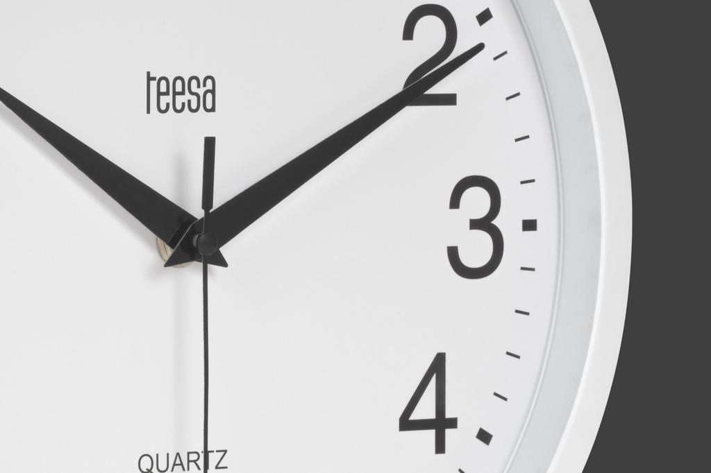 Wall Clock 25 Cm Teesa White Modern Silent