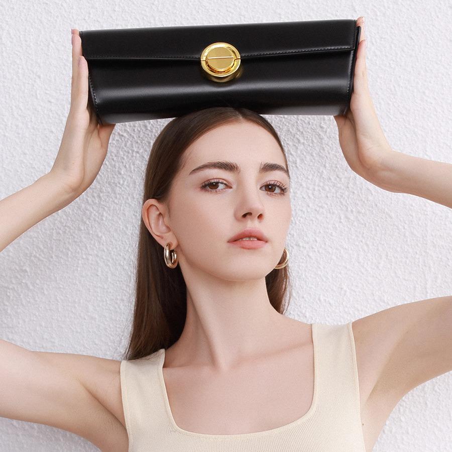 Niche Simple and Fashionable Handbag, High-end Light Luxury Shoulder Underarm Bag, Genuine Leather Women's Bag