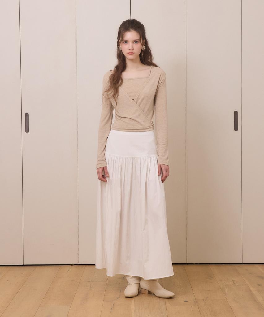 Adowl Drop Waist Shirring Long Skirt - White