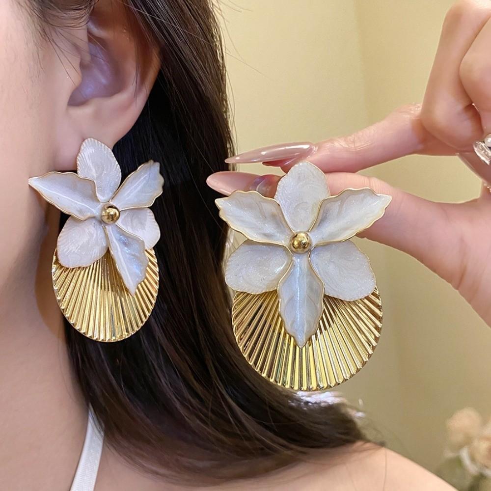 Shell Shape Orchid Flower Shell Earrings Oil Drip Ear Pendant Floral Ear Studs Festival