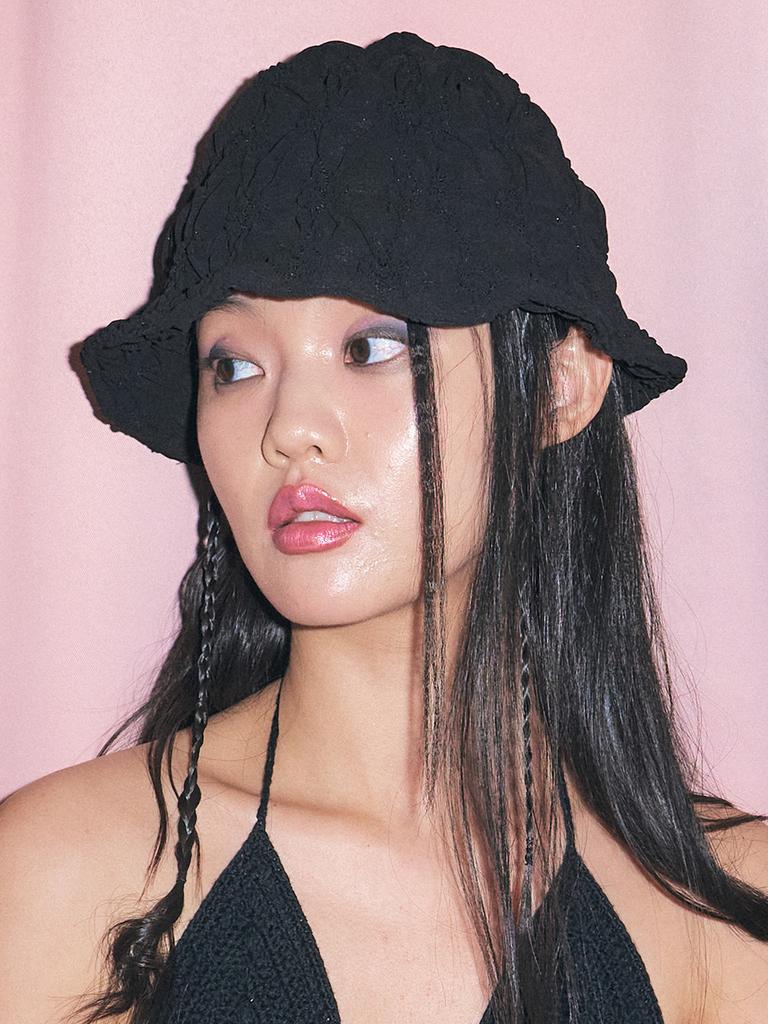 Poejidam Puff Bucket Hat In Black