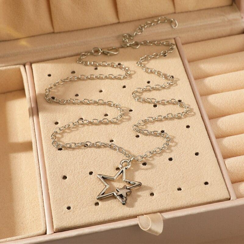 1pcs Vintage Pentagram Necklace Black Rope Necklace Personalized Fashion Alloy Star Pendant Jewelry Party Gift