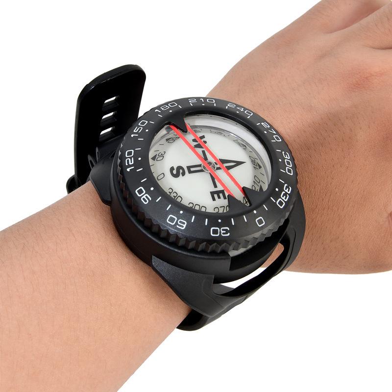50m Waterproof Magnetic Wristwatch Compass for Underwater and Outdoor Use