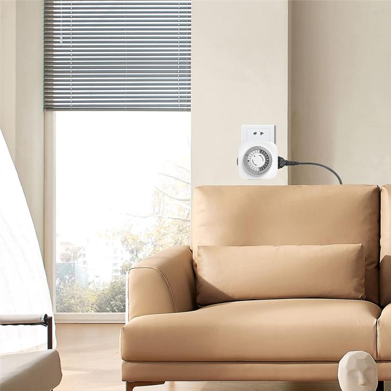 Indoor Mechanical Timer 24 Hours 3 Plug Socket Timer, 30 Min Daily On/Off Cycle For Lamps, Christmas Tree Lights US Plug