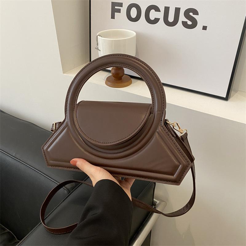 Women's New Bags, Fashionable Leather Commuting Bag, Stylish and Cool Design, Versatile Single Shoulder Crossbody Handbag