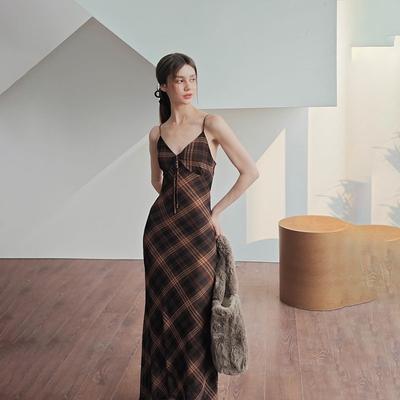 2025Summer New Fashionable Retro Plaid Pure Desire Socialite Temperament Slim Fit Suspender Dress for Women