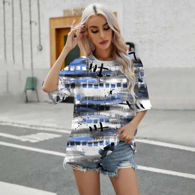 Elegant dame-t-skjorte Mote Blomstermønstertrykk T-skjorte Retro Populær Dame Kortarmet T-skjorte Sommer Fritids-t-skjorte