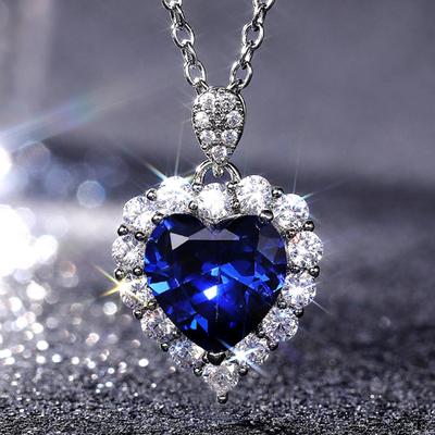 Huitan Gorgeous Blue Heart Necklace Women Wedding Party Brilliant CZ Elegant Lady Accessories Anniversary Gift Fashion Jewelry