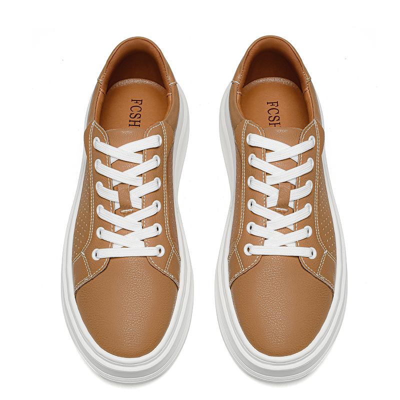 Fashion Handmade Oxford Shoes Comfortable Casual Shoe Versatile Men Punching  Eather Breathable Shoes Classic Soft Sole Outdoor Sneakers
