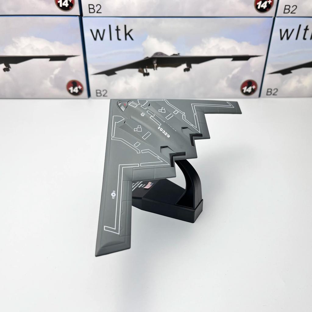 Kampfflugzeugmodell im Maßstab 1/200, US B-2 Spirit Bomber, Militärflugzeug-Nachbildung, Flugzeug aus dem Zweiten Weltkrieg, Sammlerspielzeug für Jungen