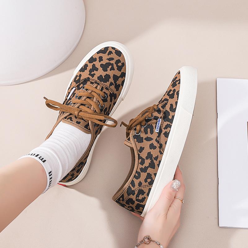 Women s Leopard Print Retro Canvas Sneakers - Lace-up, Versatile Casual Slip-ons 39