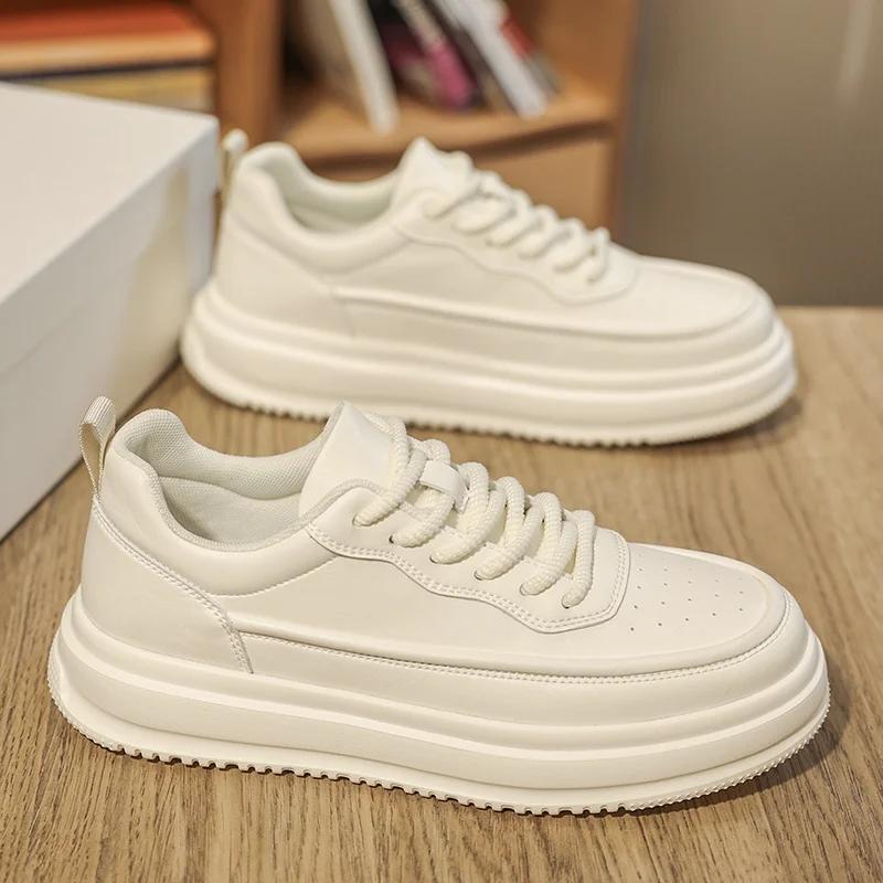 2025 Men Casual Leather Board Shoes Classic Lace Up Skateboard Shoe Comfy High Quality Flat Designer Shoes Outdoor Walking Shoe