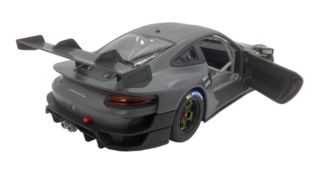 RASTAR 1:14 Maßstab RC Porsche 911 GT2RS Clubsport 25 Funkfernsteuerung Spielzeugauto mit Lichtern und manuell zu öffnenden Türen