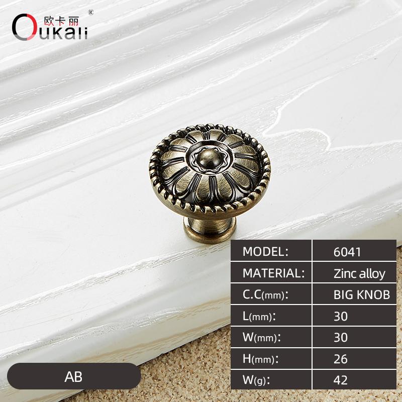 High Quality Luxury Furniture Handle Drawer Cabinet Wardrobe Door Handle Knob Hot Sale