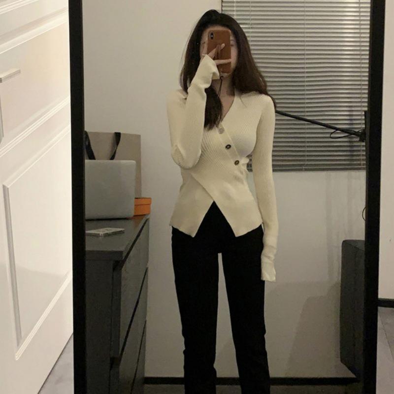 Printemps et automne pull femme bas pull décontracté Unique intérieur croix col en v fosse rayure bas tricot pull