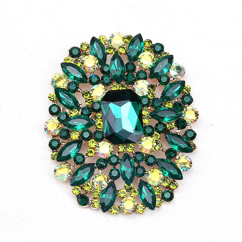 SKEDS Creative Luxury Crystal Flower Brooch Jewelry For Women Elegant Rhinestone Exquisite Corsage Badges Classic Brooches Pins