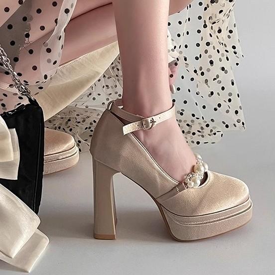 Waterproof table Mary Jane shoes women's spring new commuting heightened square head thick heel satin performance small leather shoes
