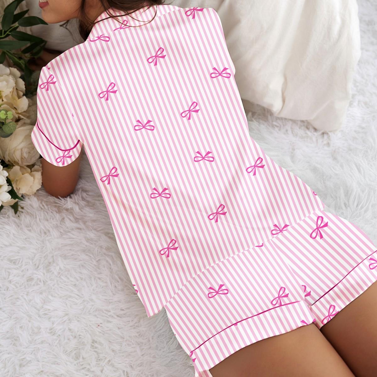 

Женский пижамный комплект с принтом бантиков, шорты с коротким рукавом S розовый