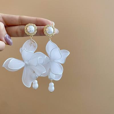 Exaggerated Beach Earrings Pearl Pedant Petals Stud Earrings Mesh Flower Dangle Earrings  Party