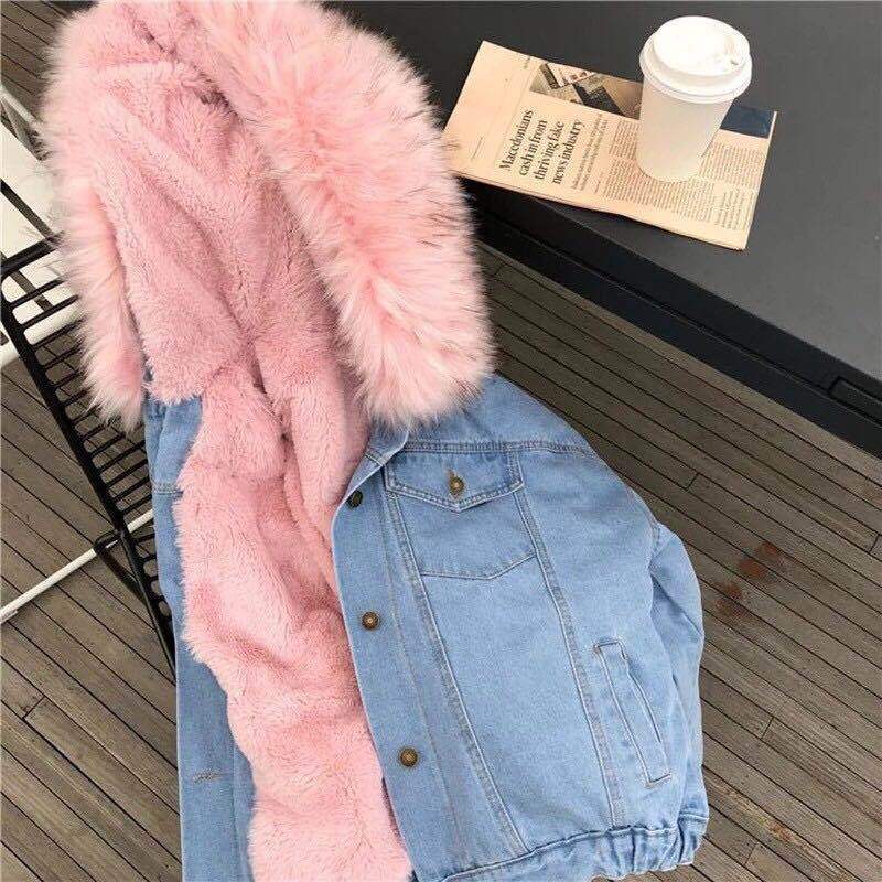 Women's Cozy Padded Denim Jacket - Casual Button Down With Fur Collar