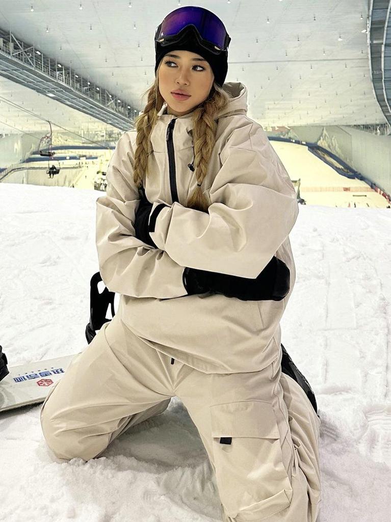 Waterproof Ski Suit Set: Men's & Women's Couple Style, Windproof, Warm, Plus Size.