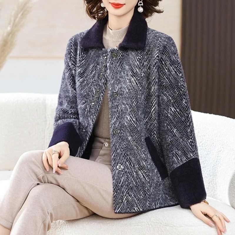 Autumn And Winter New Woolen Coat Jacket Middle-Aged And Elderly Women's Warm And Comfortable Woolen Casual Fashion Clothes