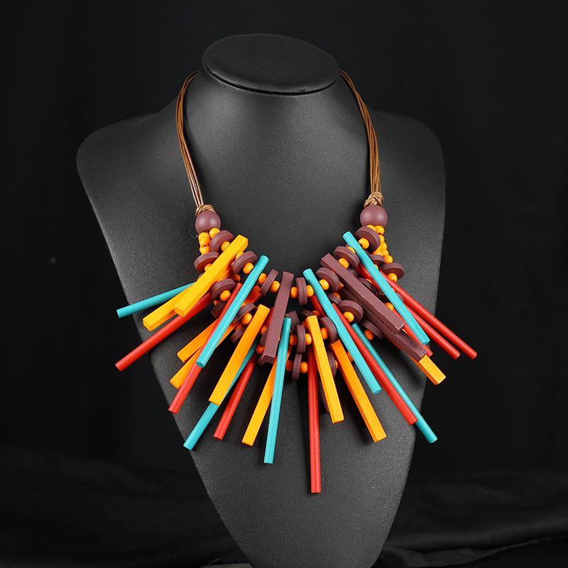 Handmade Bohemian Wooden Bead Necklace for Music Festivals and Vintage Style