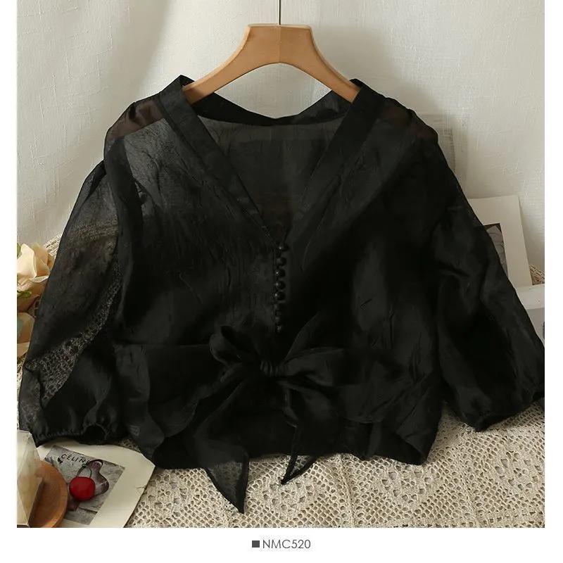 

Women s Summer-Style Puff-Sleeve Shirt: Lightweight French-Style Lace-Up Sun-Protective Chiffon Top 2XL чорний