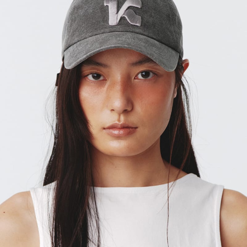 

Kijun K Symbol Cap UNISEX Charcoal OS