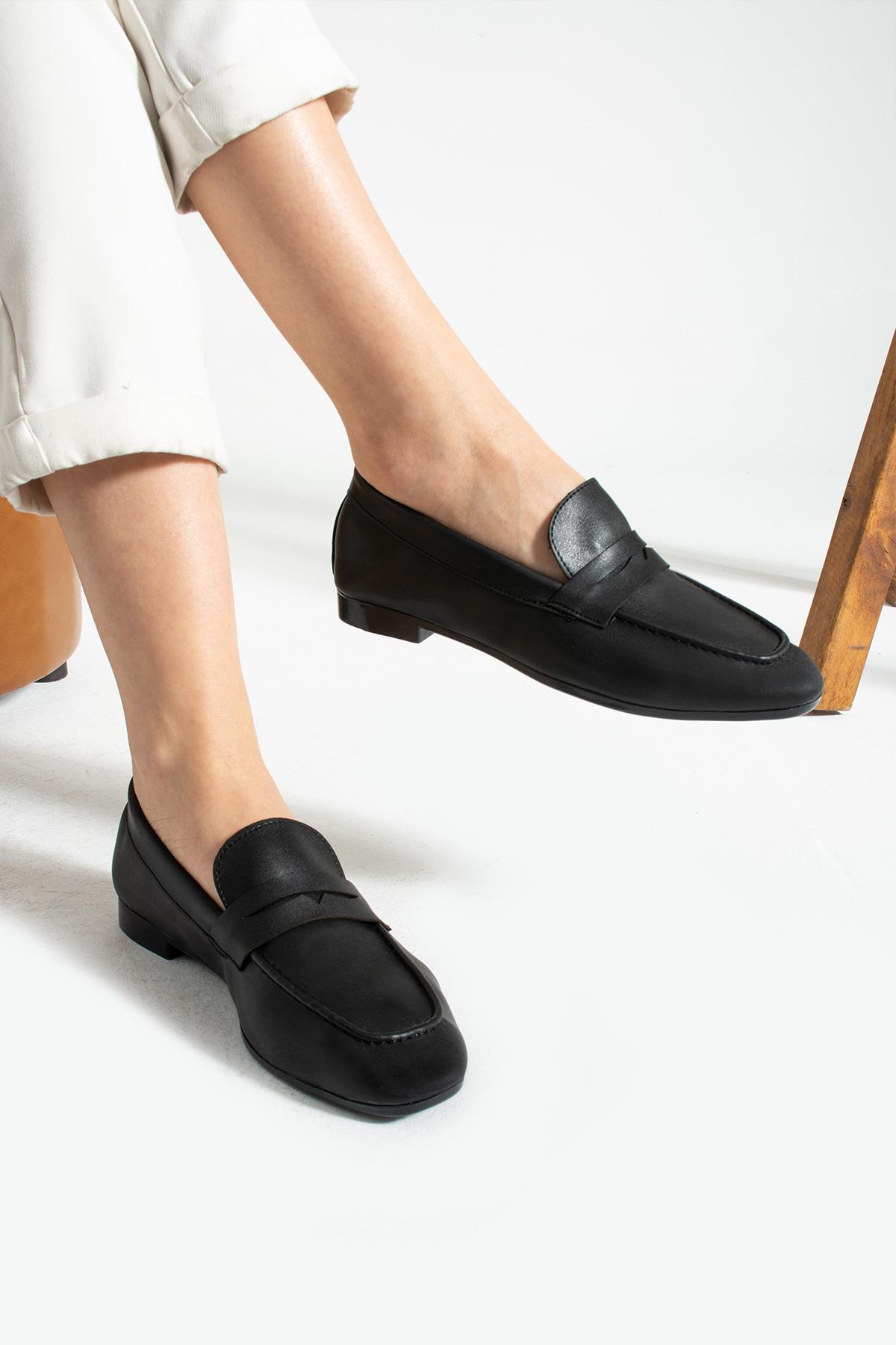 

Women s Flat Shoes Black Skin Color Ballerinas & Shoes 37